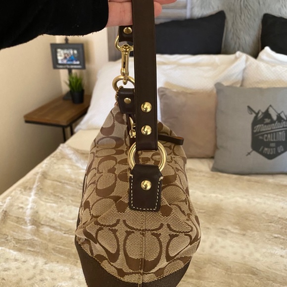 Coach handbag - Picture 3 of 3